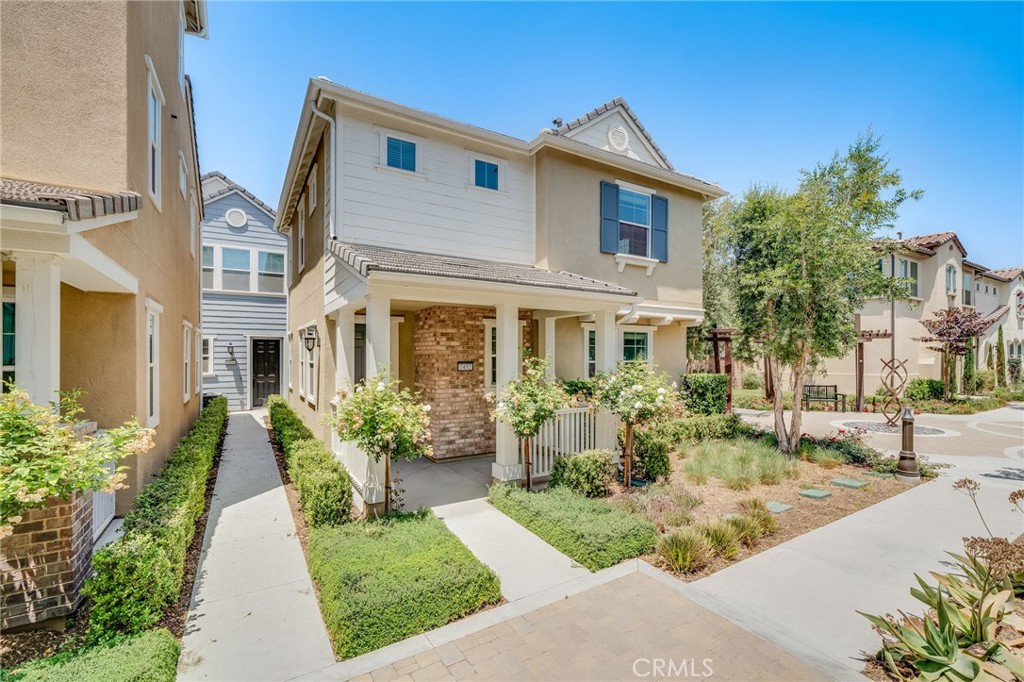 7452 Desert Holly Street Property Photo 1