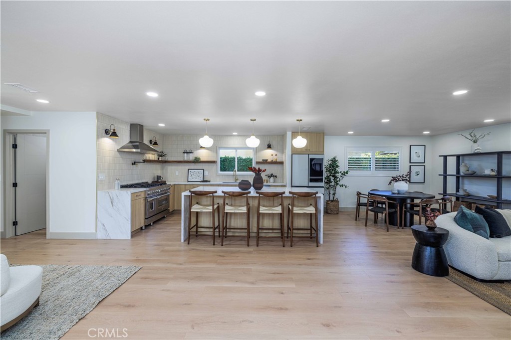 9792 La Arena Circle Property Photo 7
