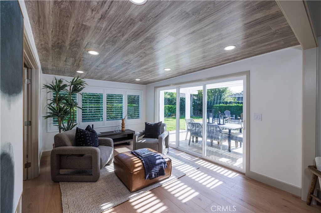 9792 La Arena Circle Property Photo 32