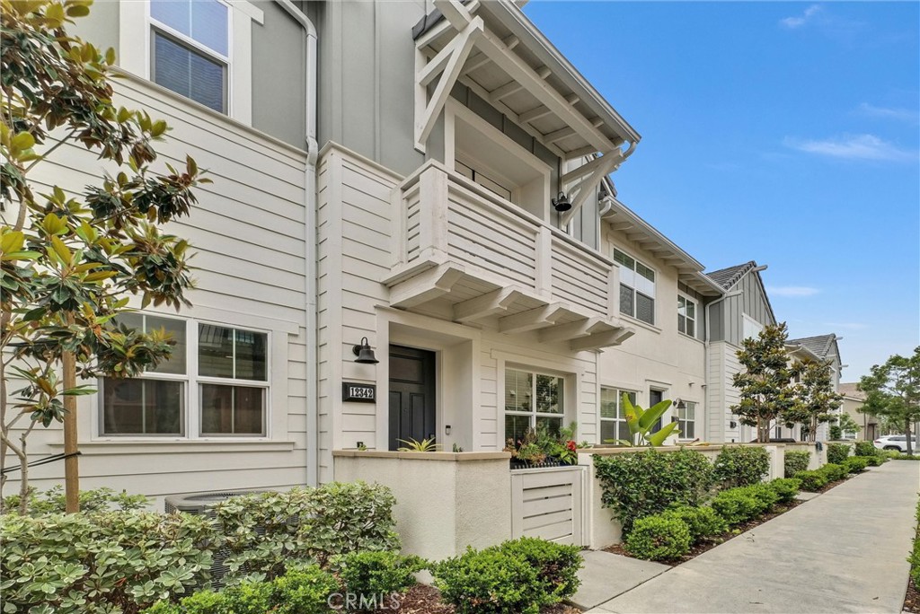12342 Blue Sky Court Property Photo 1