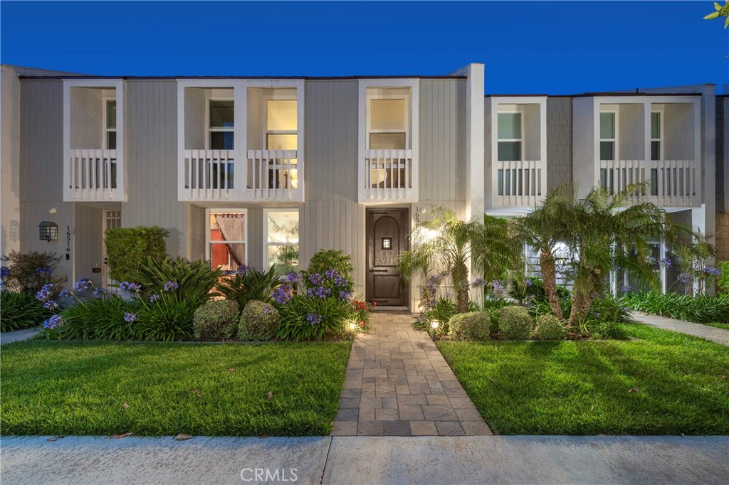 16520 Harbour Lane 6 Property Photo 1