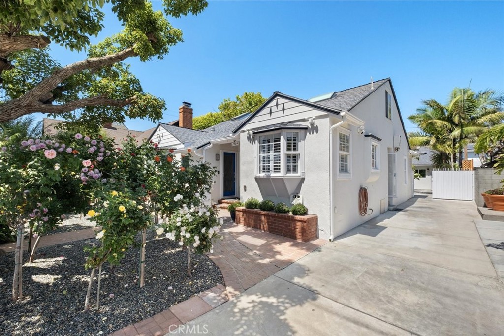 2774 Sawtelle Boulevard Property Photo 2