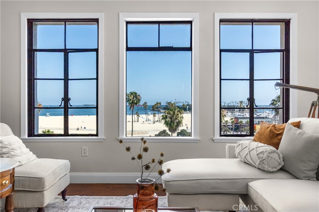 800 E Ocean Boulevard 201 Property Photo 5