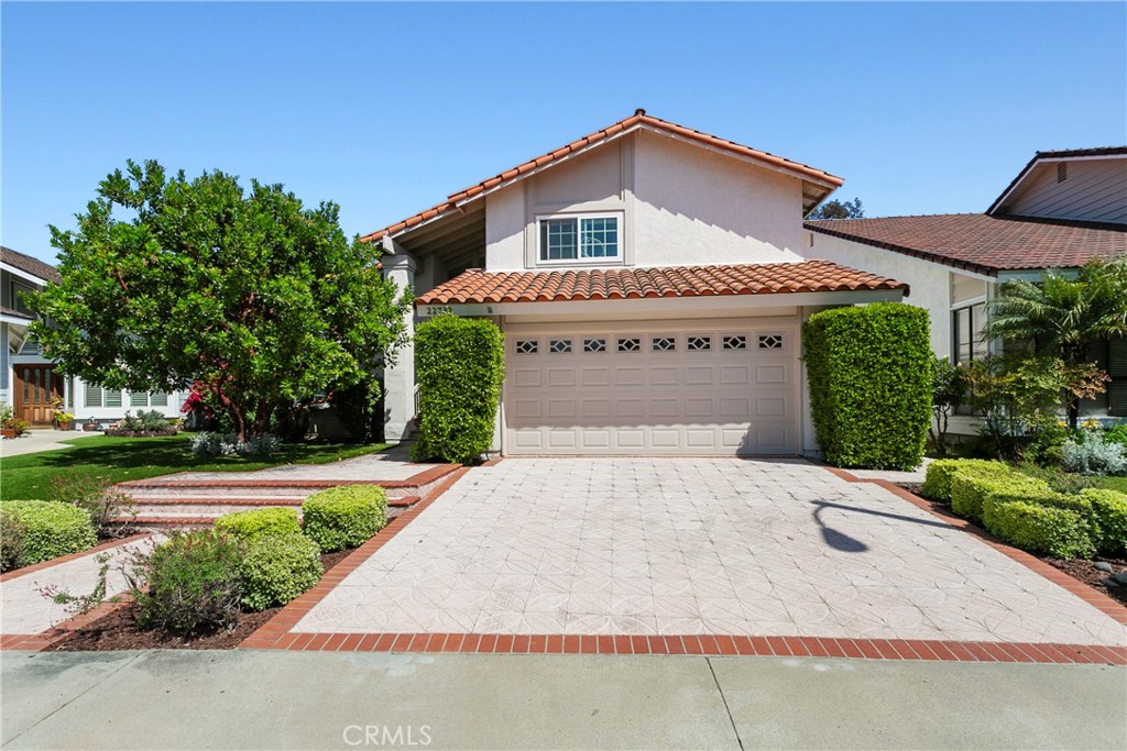 22732 Manalastas Drive Property Photo 1