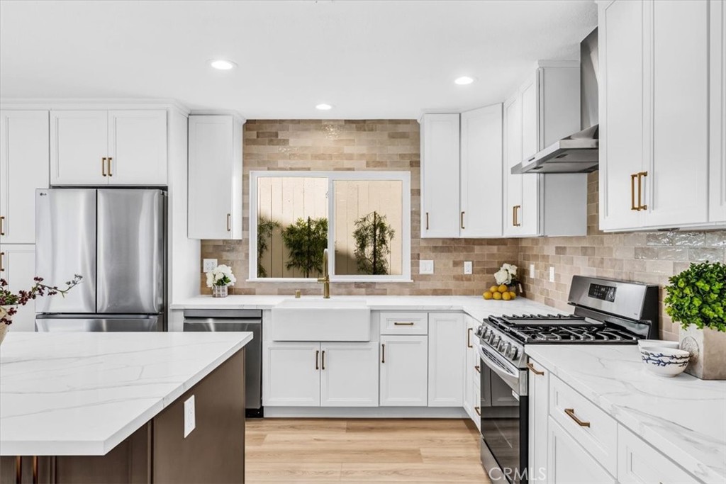22461 Silver Spur Property Photo 9