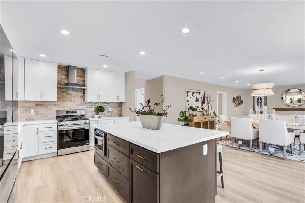 22461 Silver Spur Property Photo 10