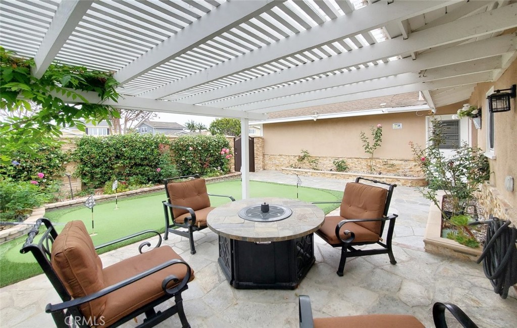 16671 Cedar Circle Property Photo 3