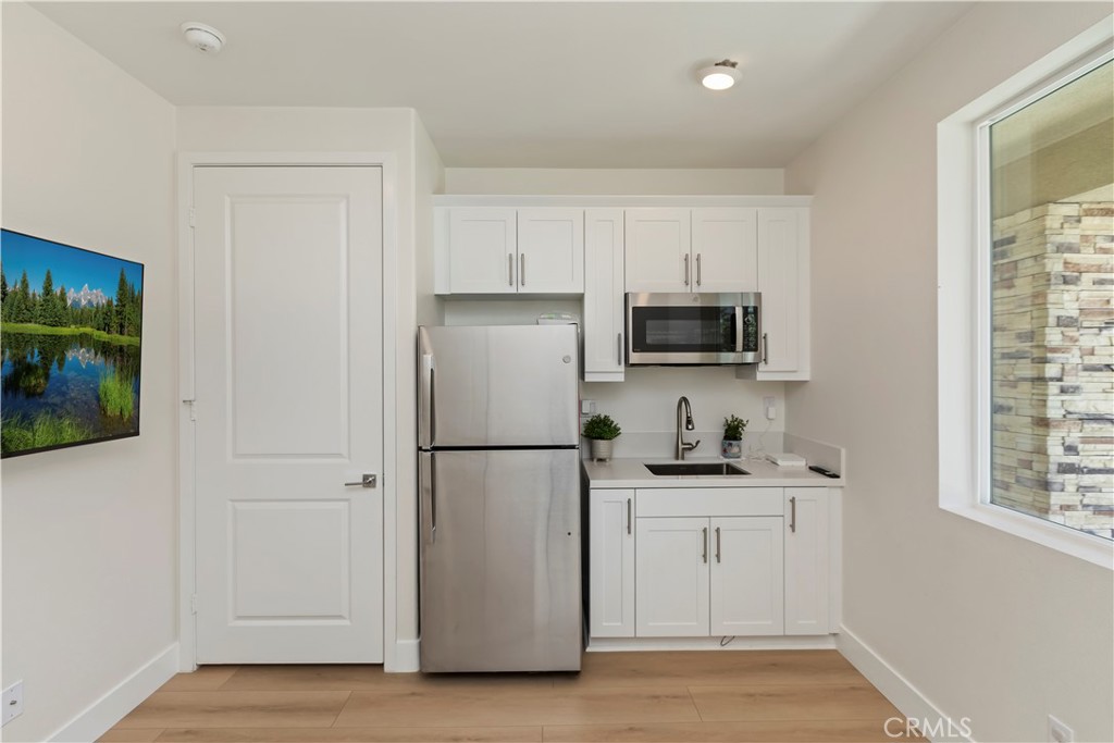 16707 Island Oak Street Property Photo 12