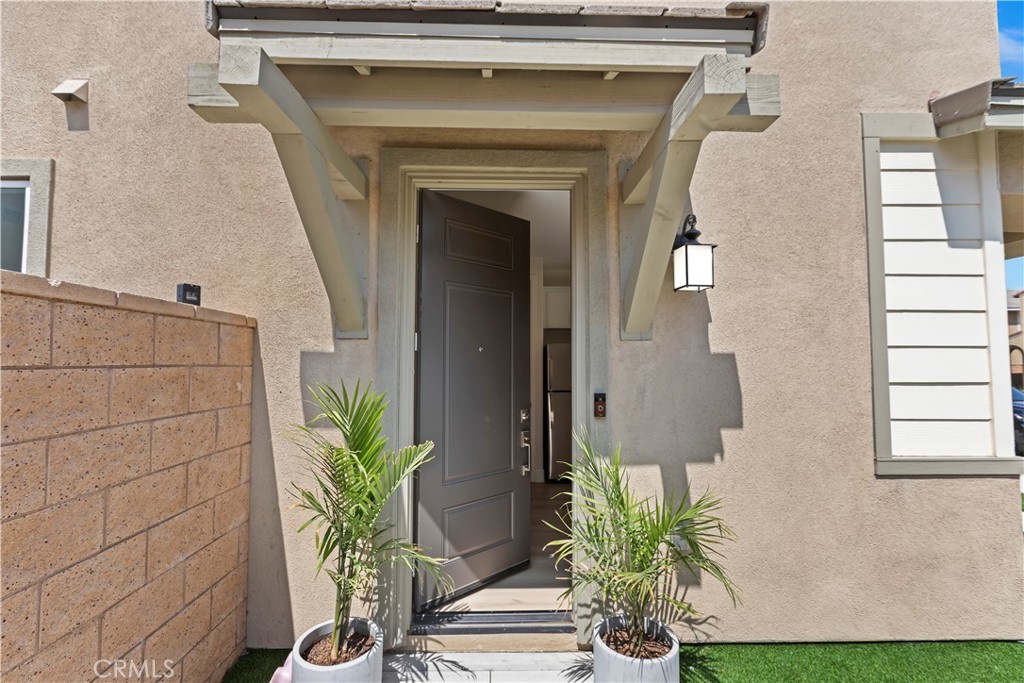 16707 Island Oak Street Property Photo 16