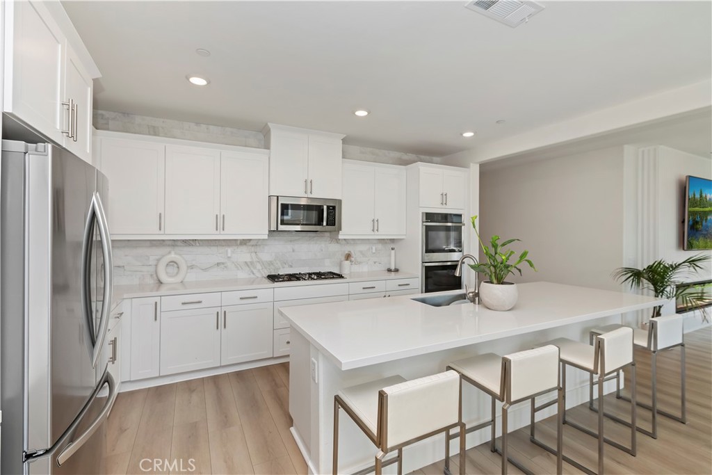 16707 Island Oak Street Property Photo 23