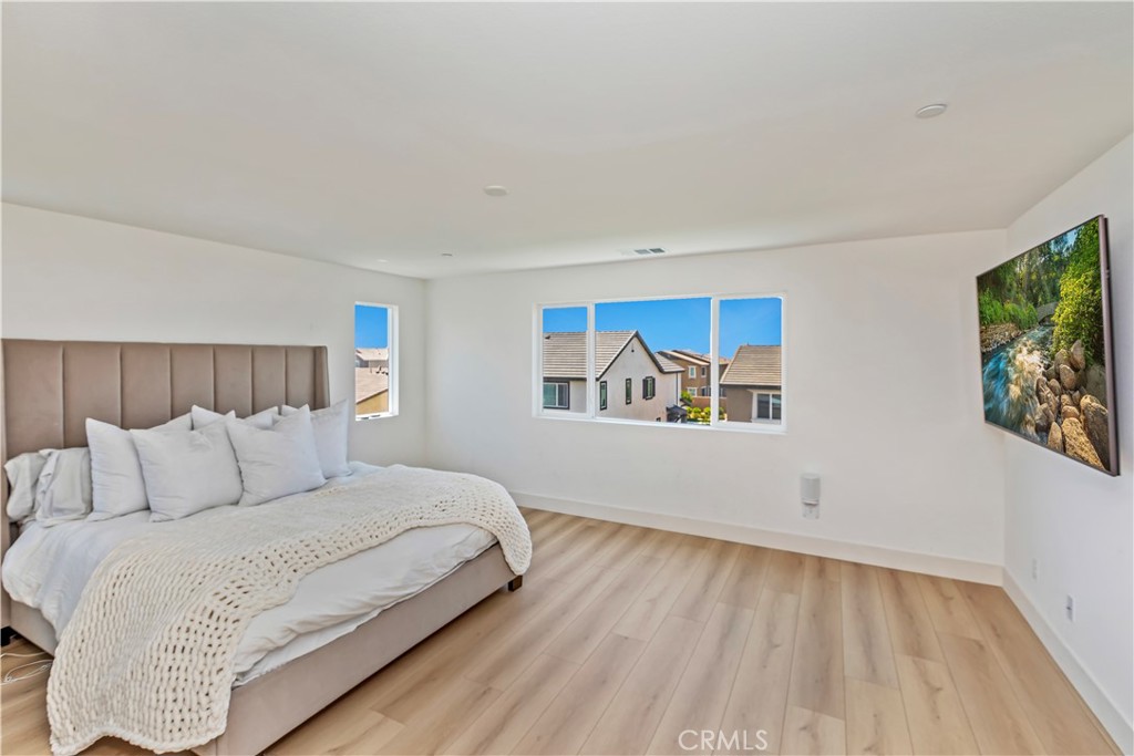16707 Island Oak Street Property Photo 36