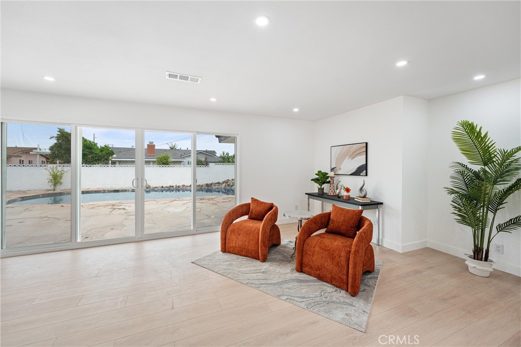 8771 La Grand Avenue Property Photo 9