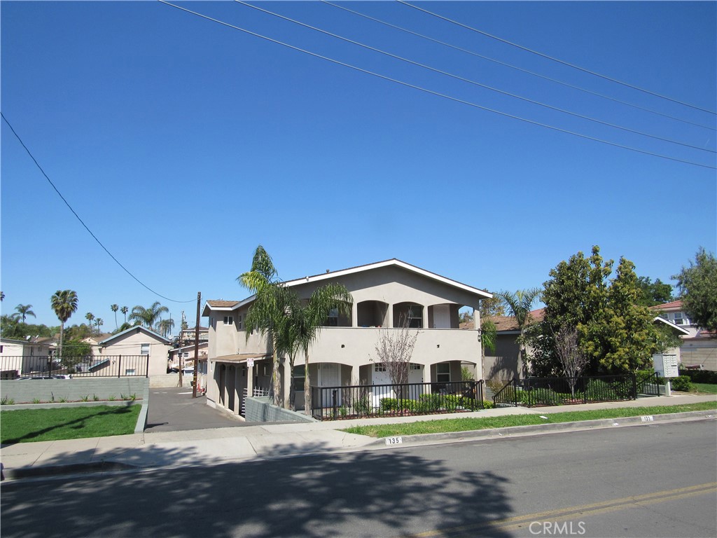 133 S Melrose Street Property Photo 5