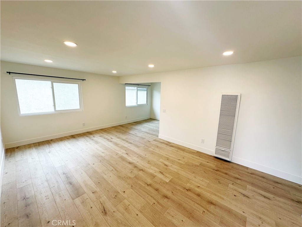 17412 Dairyview Circle D Property Photo 5