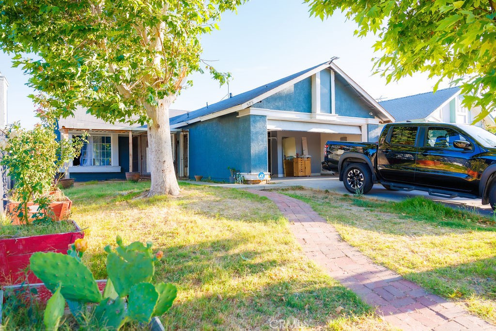575 Prairie Way Property Photo 1