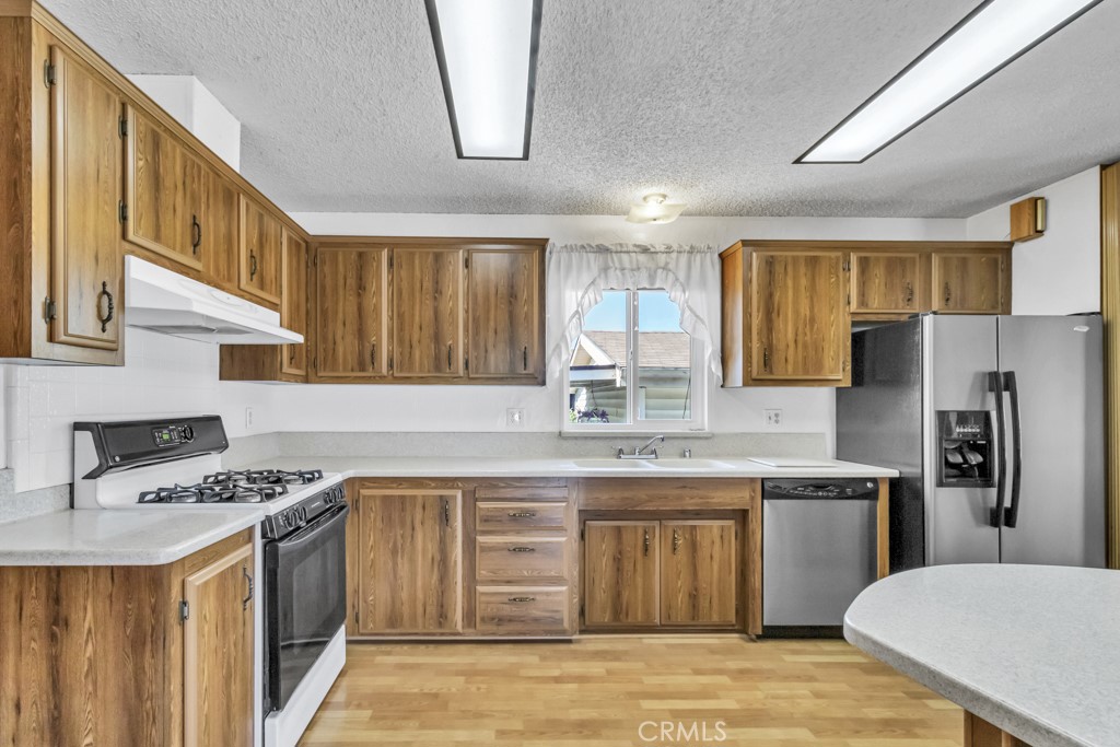 3800 W Wilson Street 65 Property Photo 11