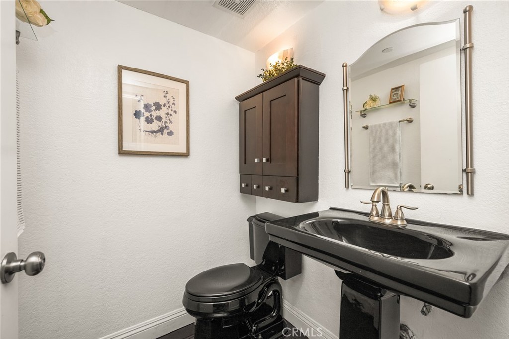 8115 Surfline Drive A Property Photo 17