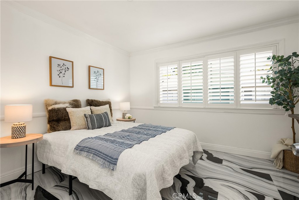 8115 Surfline Drive A Property Photo 23