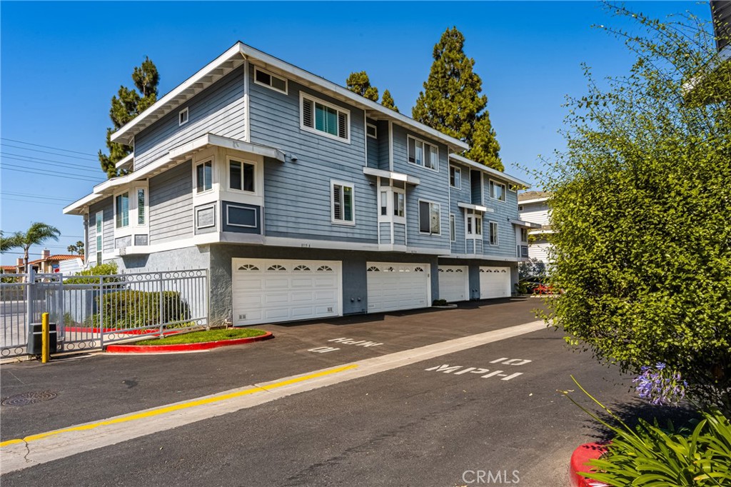 8115 Surfline Drive A Property Photo 26