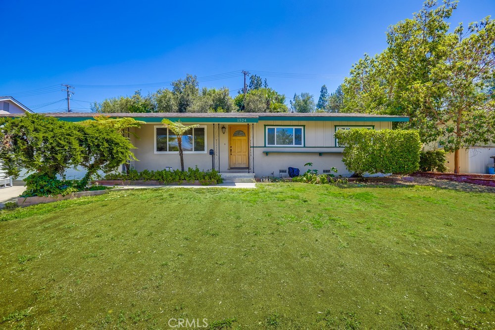 1524 Evergreen Avenue Property Photo 1