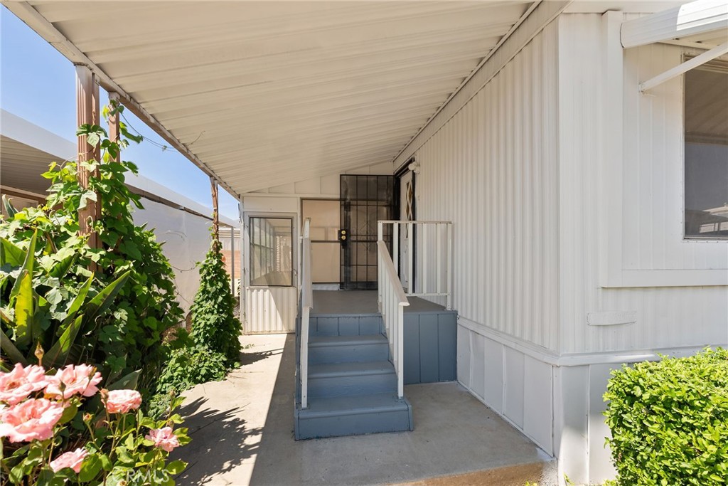 10675 Bryant St 109 Property Photo 6