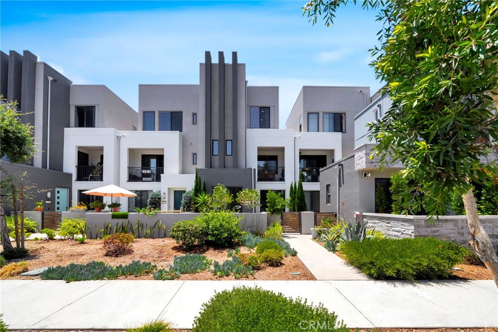 114 Epic Property Photo
