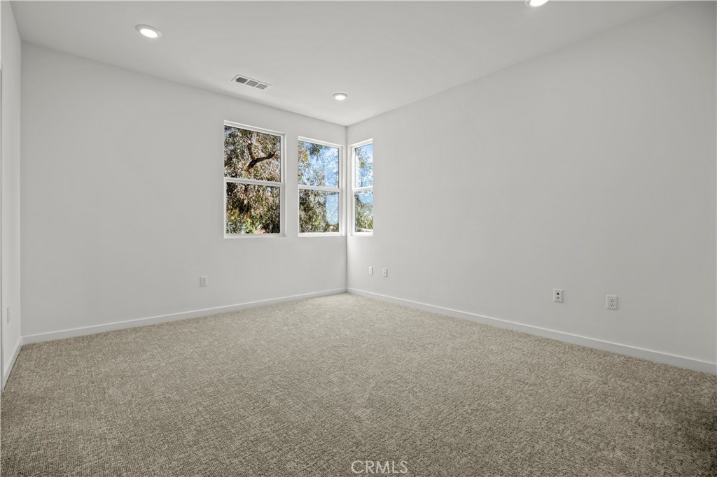 1080 Foothill Boulevard Property Photo 12