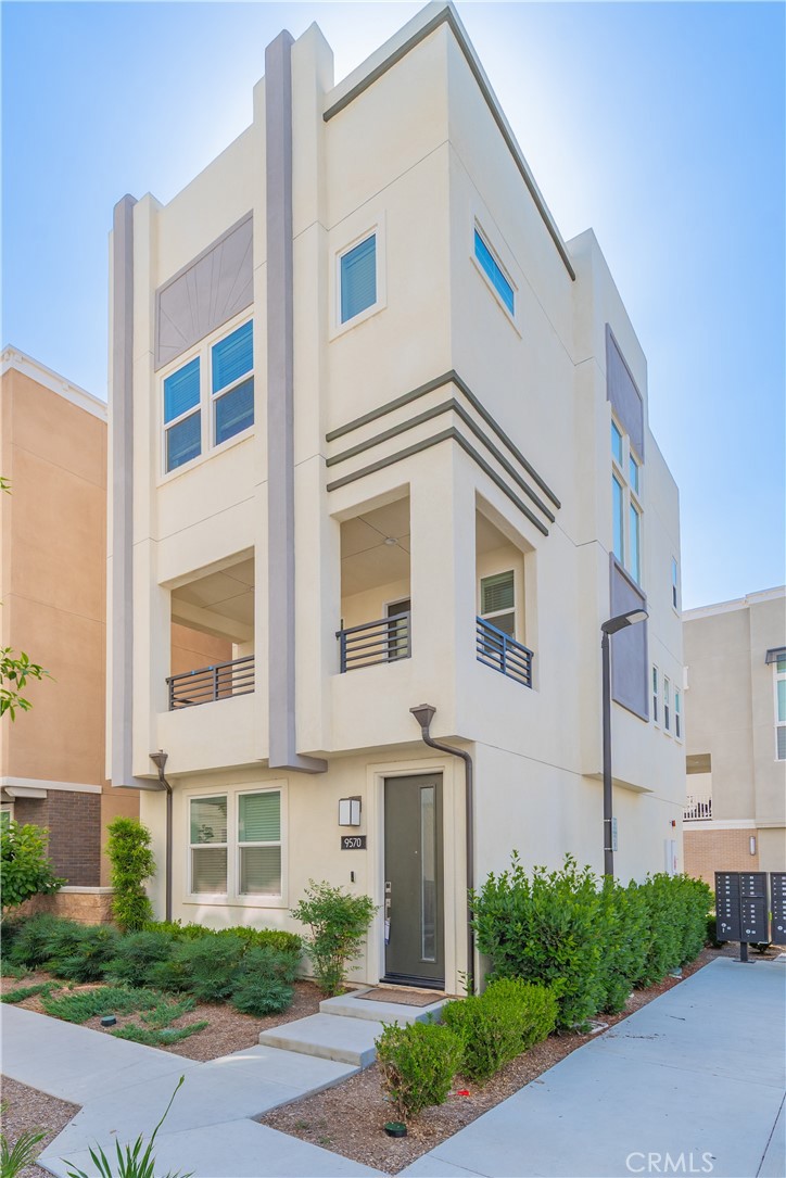 9570 Bluewater Place Property Photo 1