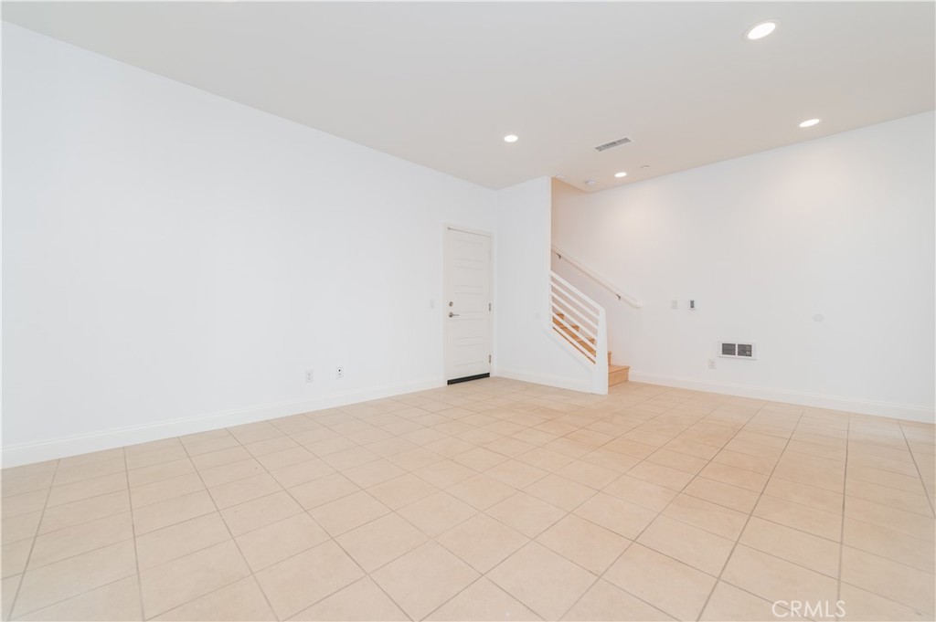 9570 Bluewater Place Property Photo 2