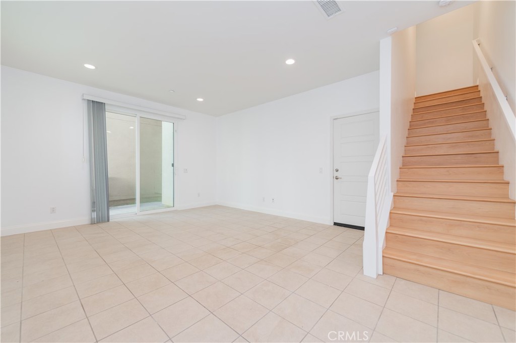 9570 Bluewater Place Property Photo 3