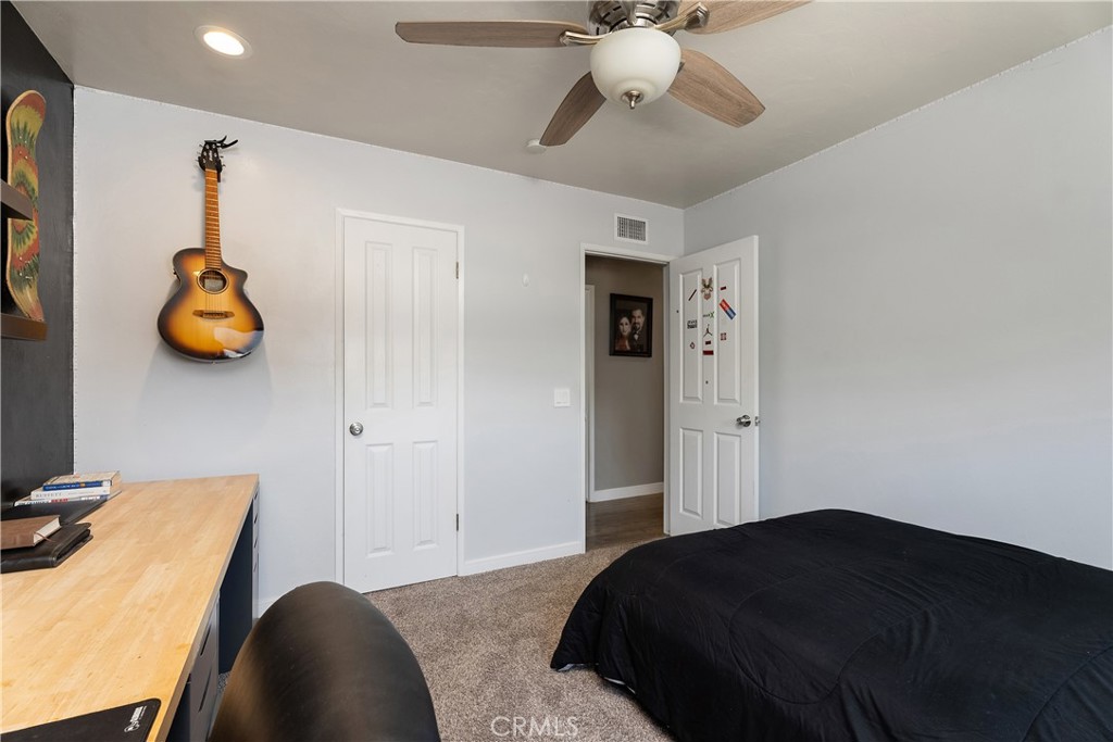 2816 E Alden Place Property Photo 27