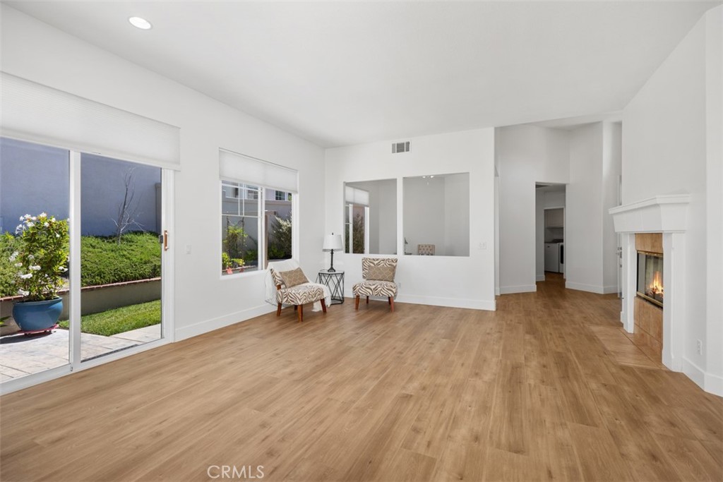 17 Yale Court Property Photo 8