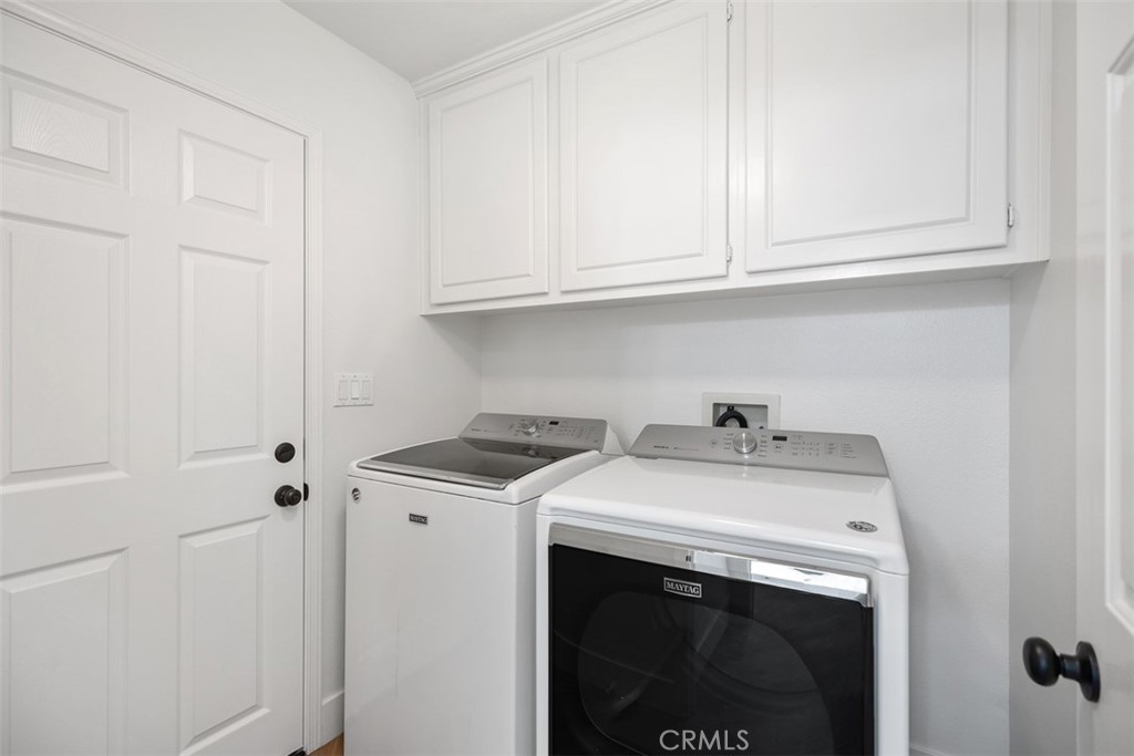 17 Yale Court Property Photo 22