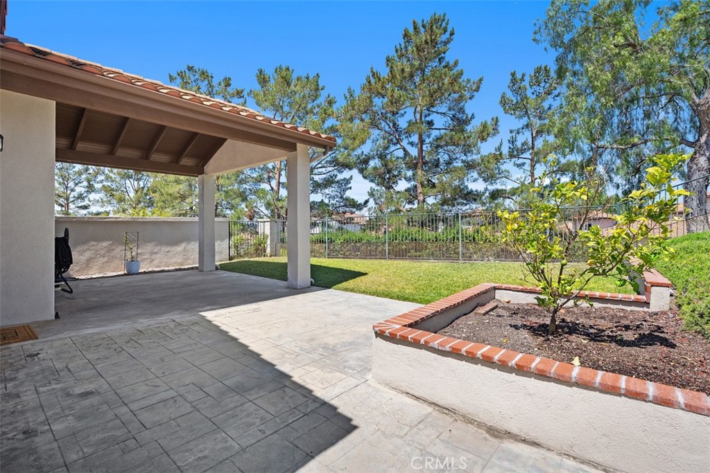 17 Yale Court Property Photo 30