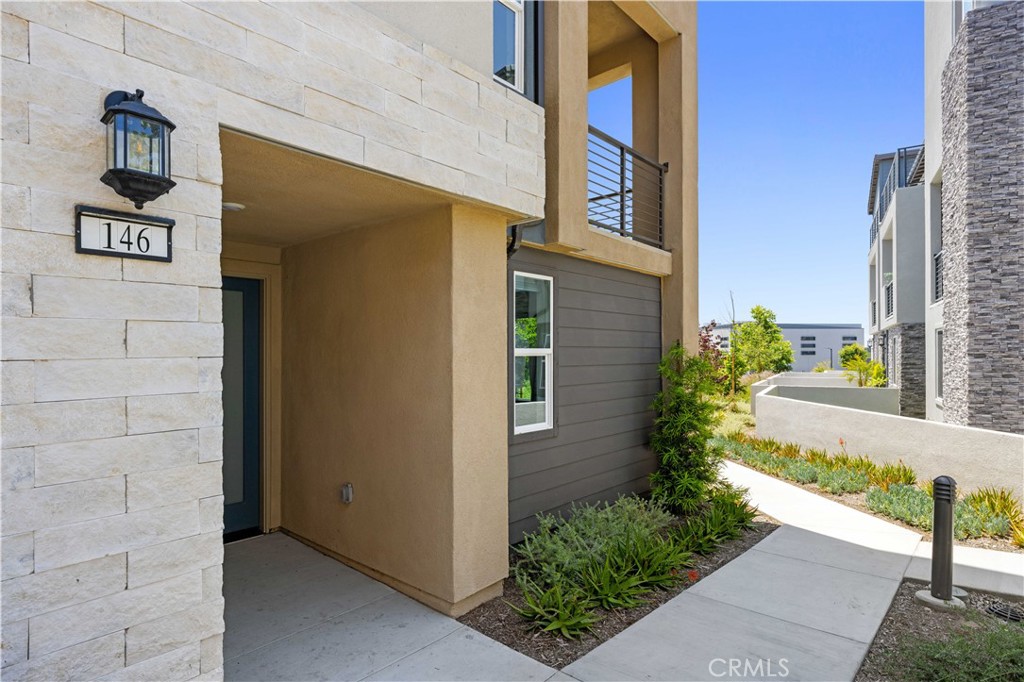 146 Abacus Property Photo 2