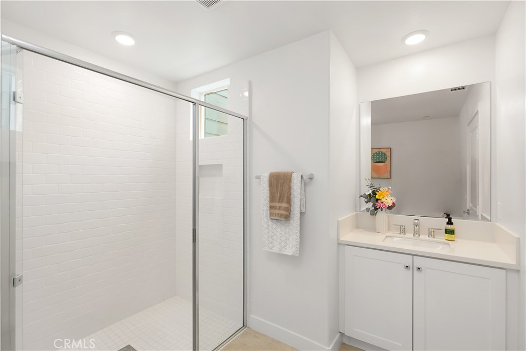 146 Abacus Property Photo 6