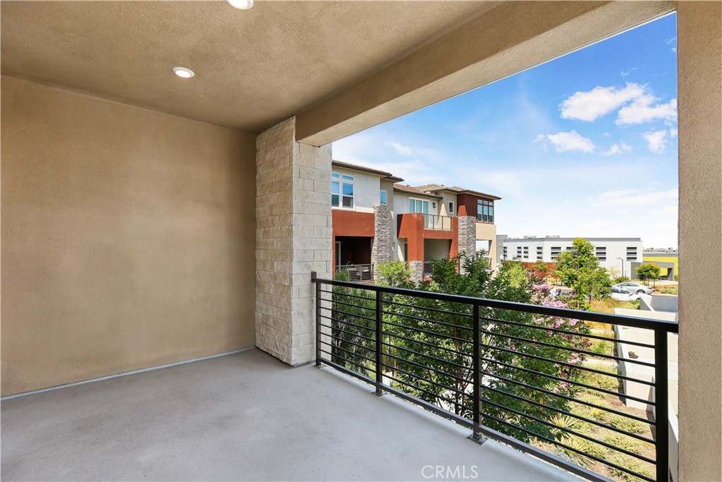 146 Abacus Property Photo 30
