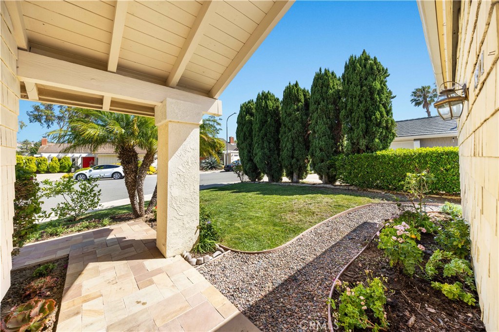 18701 Paseo Cortez Property Photo 32