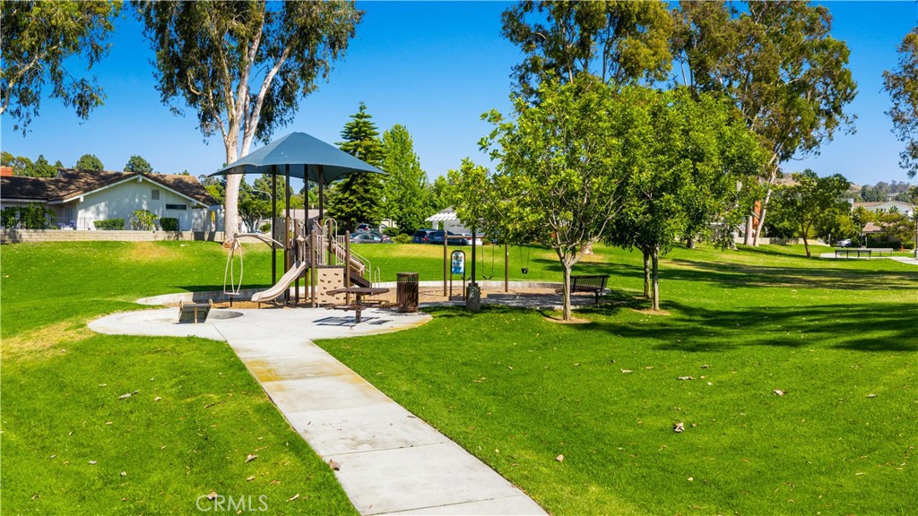 18701 Paseo Cortez Property Photo 35