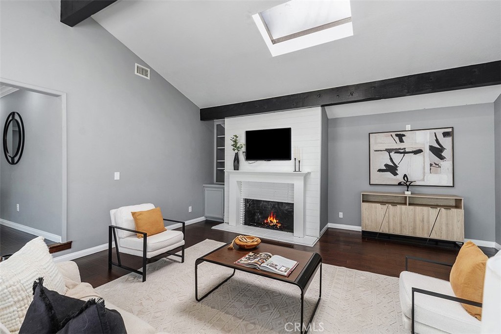 5337 Canehill Avenue Property Photo 17