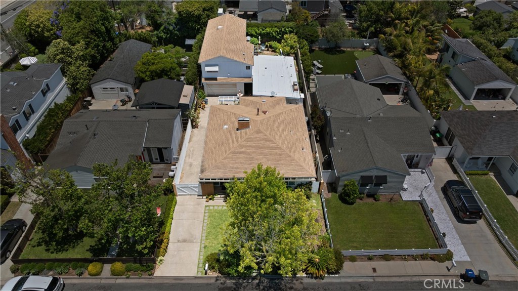 308 Flower Street Property Photo 3