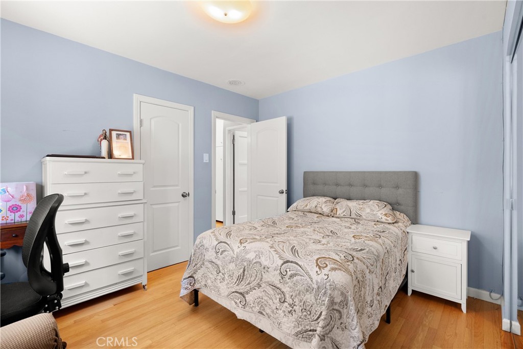 308 Flower Street Property Photo 14