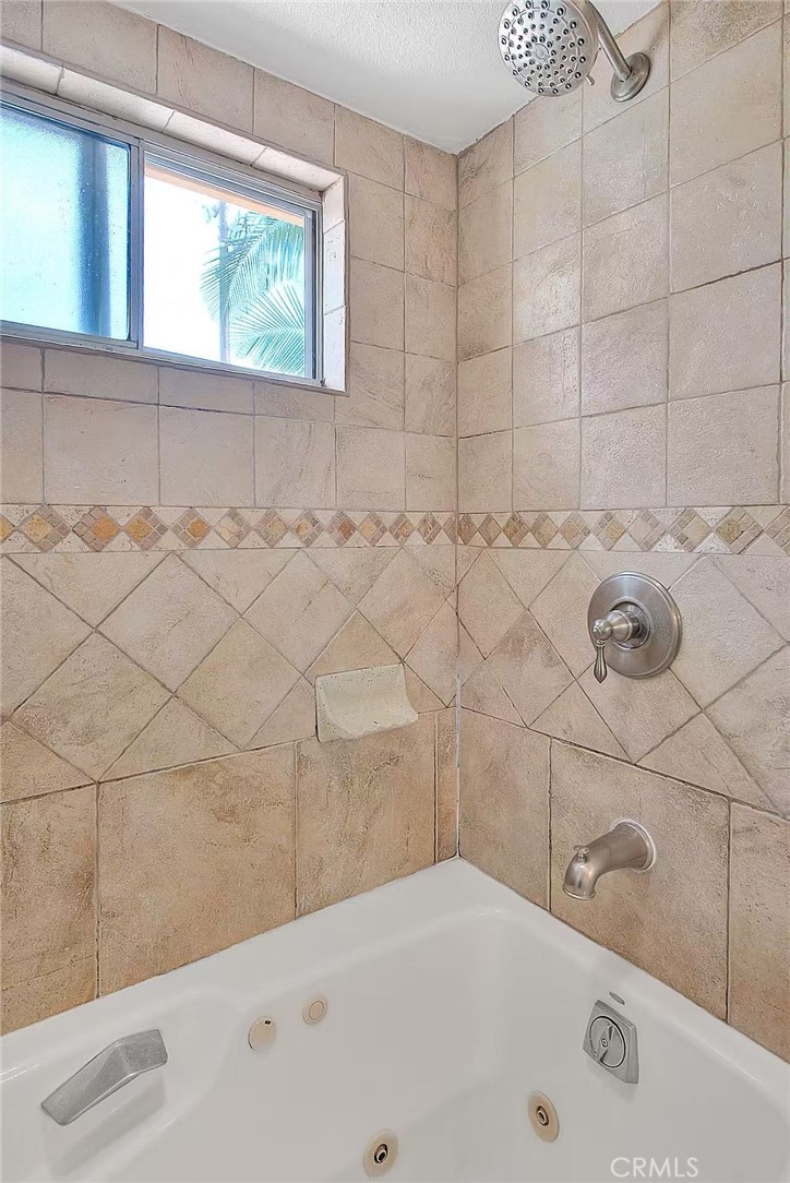 6442 Raymond Avenue Property Photo 13