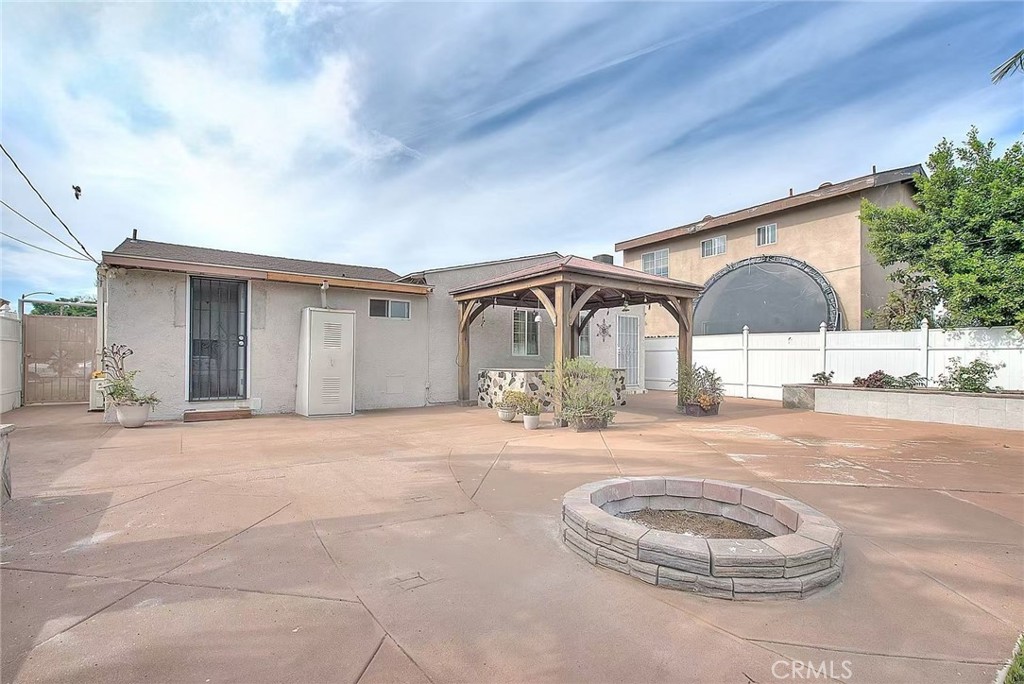 6442 Raymond Avenue Property Photo 20