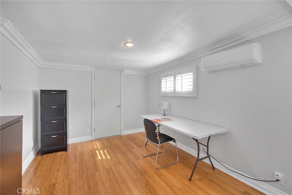 6442 Raymond Avenue Property Photo 24