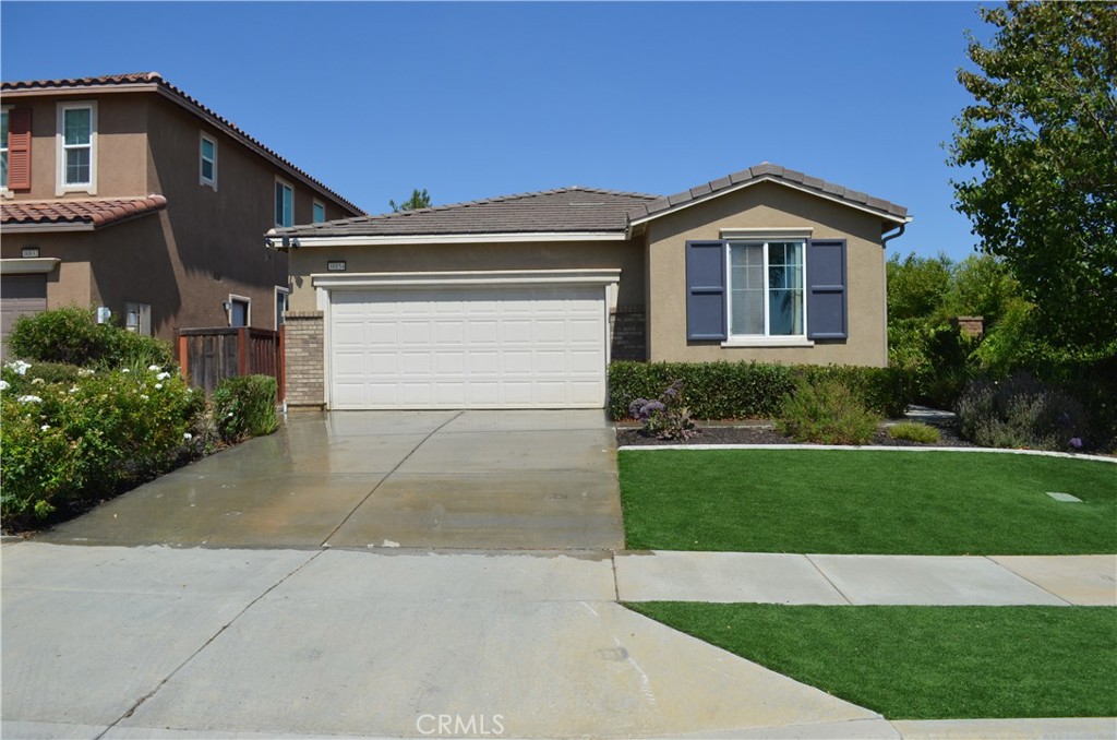 38854 Amateur Way Property Photo 2
