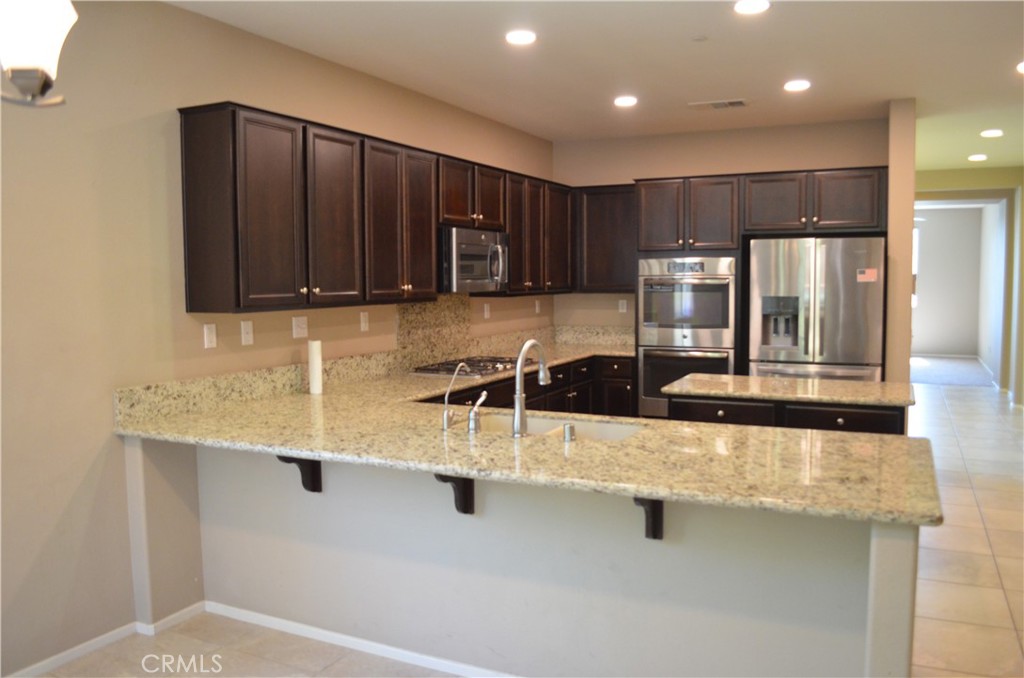 38854 Amateur Way Property Photo 16