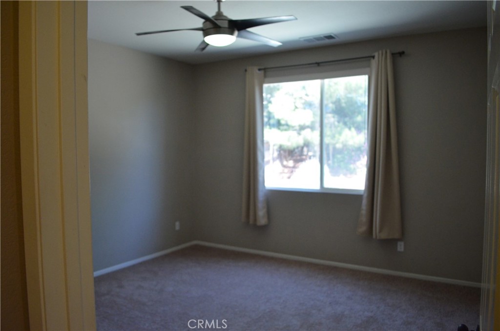 38854 Amateur Way Property Photo 17