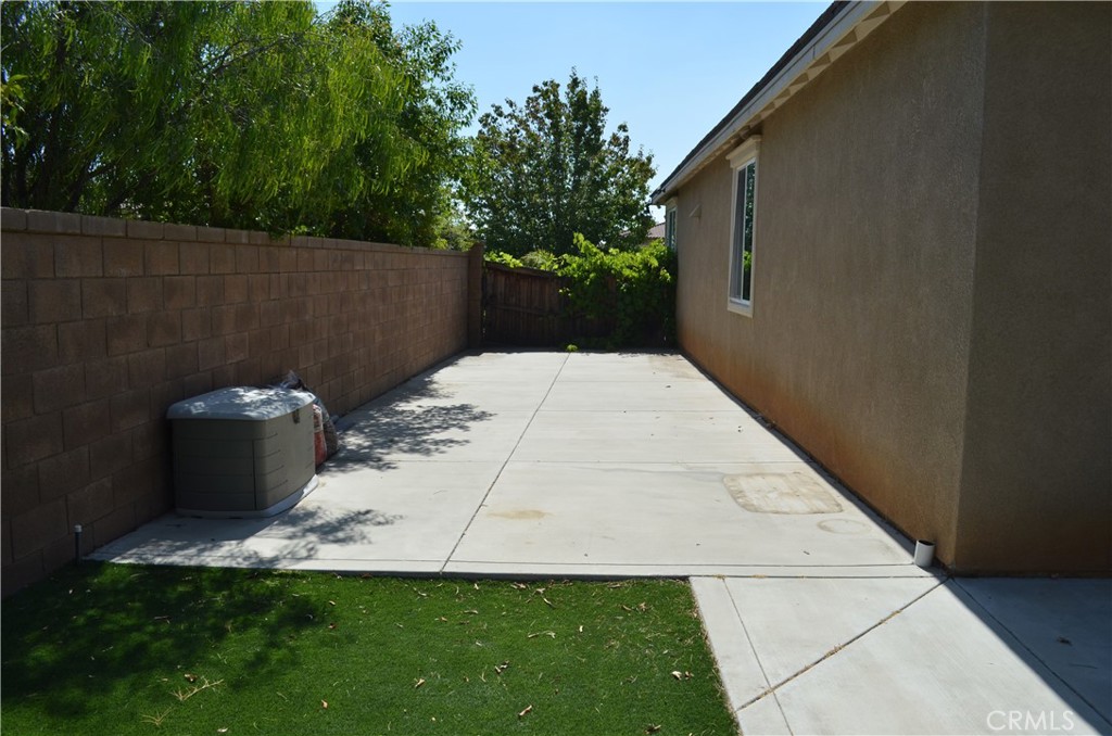 38854 Amateur Way Property Photo 35