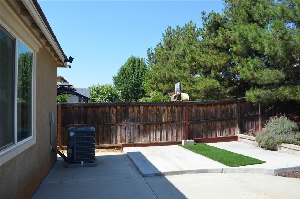 38854 Amateur Way Property Photo 36